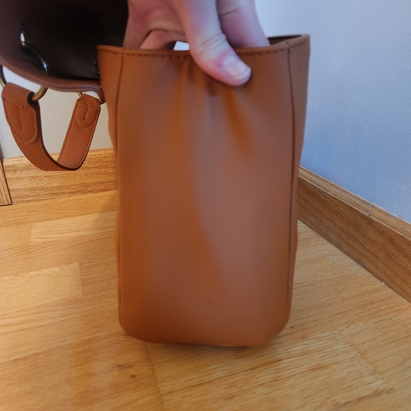 NWOT Universal Thread Handbag/Crossbody - Picture 5 of 12